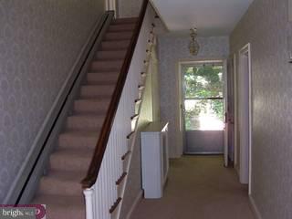 1719 Brook Road Abington, PA 19001 - Photo 3 of 6 Gallery Image 3