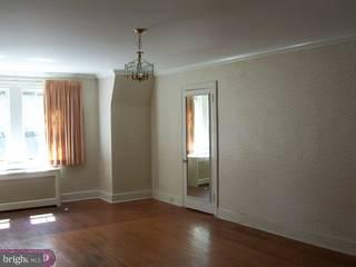 1719 Brook Road Abington, PA 19001 - Photo 5 of 6 Gallery Image 5