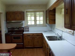 1719 Brook Road Abington, PA 19001 - Photo 6 of 6 Gallery Image 6