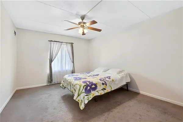 $229,900 | 2120 Greentree Road, Unit 610E, Pittsburgh, PA 15220