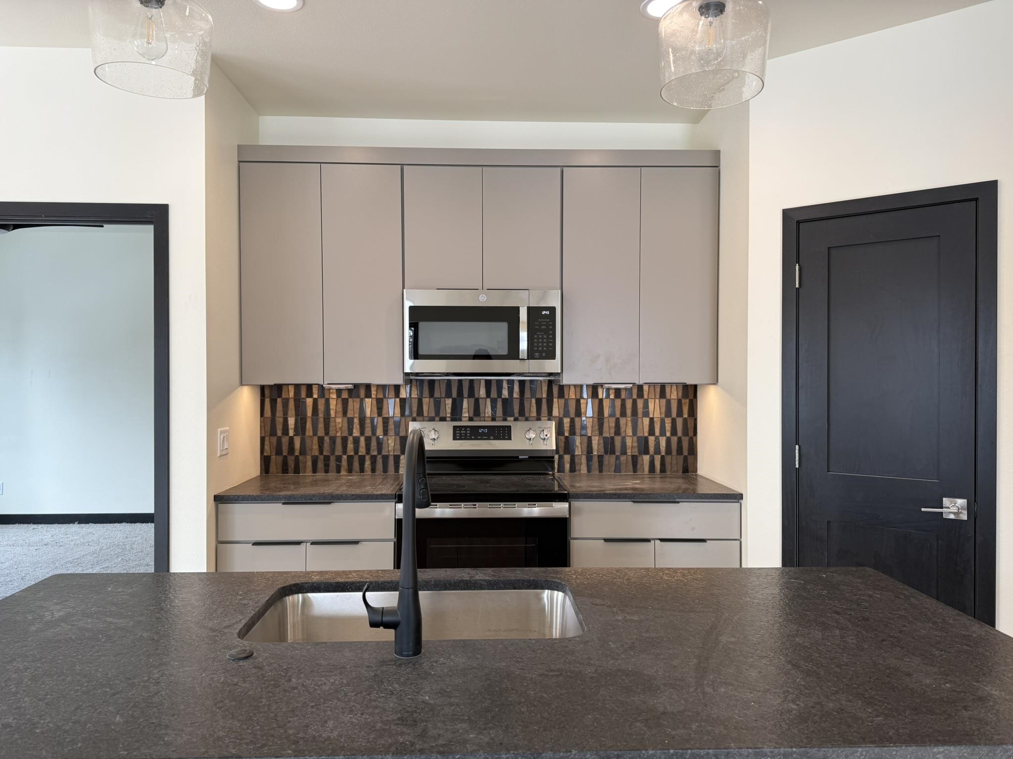 229 Whitetail Way, Unit 27 Deerfield, WI 53531 - Photo 15 of 74