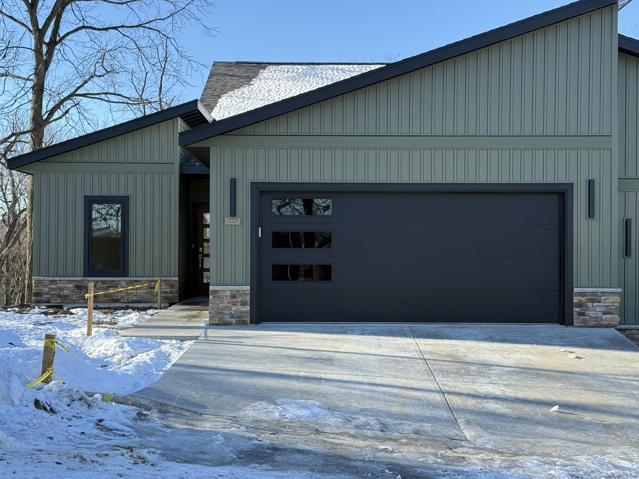 229 Whitetail Way, Unit 27 Deerfield, WI 53531 - Photo 7 of 74