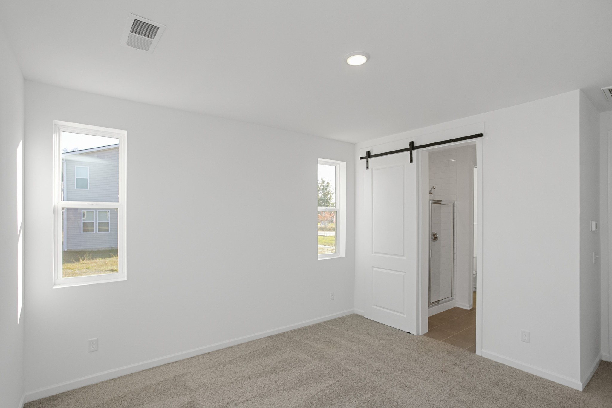 604 Maple Bend Dickson, TN 37055 - Photo 24 of 39 a view of an empty room with closet and a window