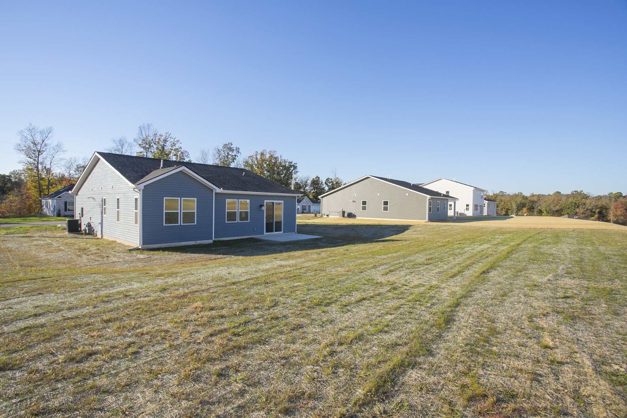 604 Maple Bend Dickson, TN 37055 - Photo 34 of 39 a front view of a house with a yard