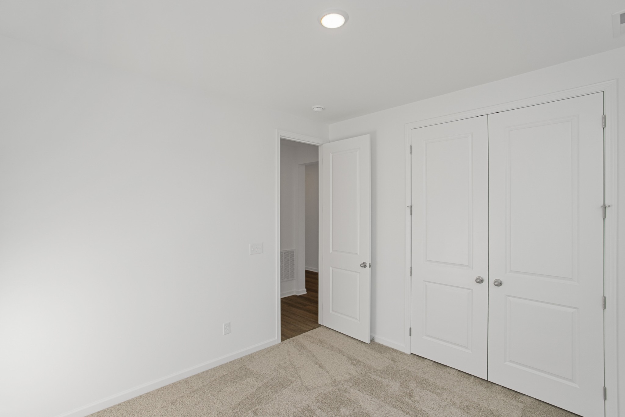 604 Maple Bend Dickson, TN 37055 - Photo 5 of 39 a view of an empty room