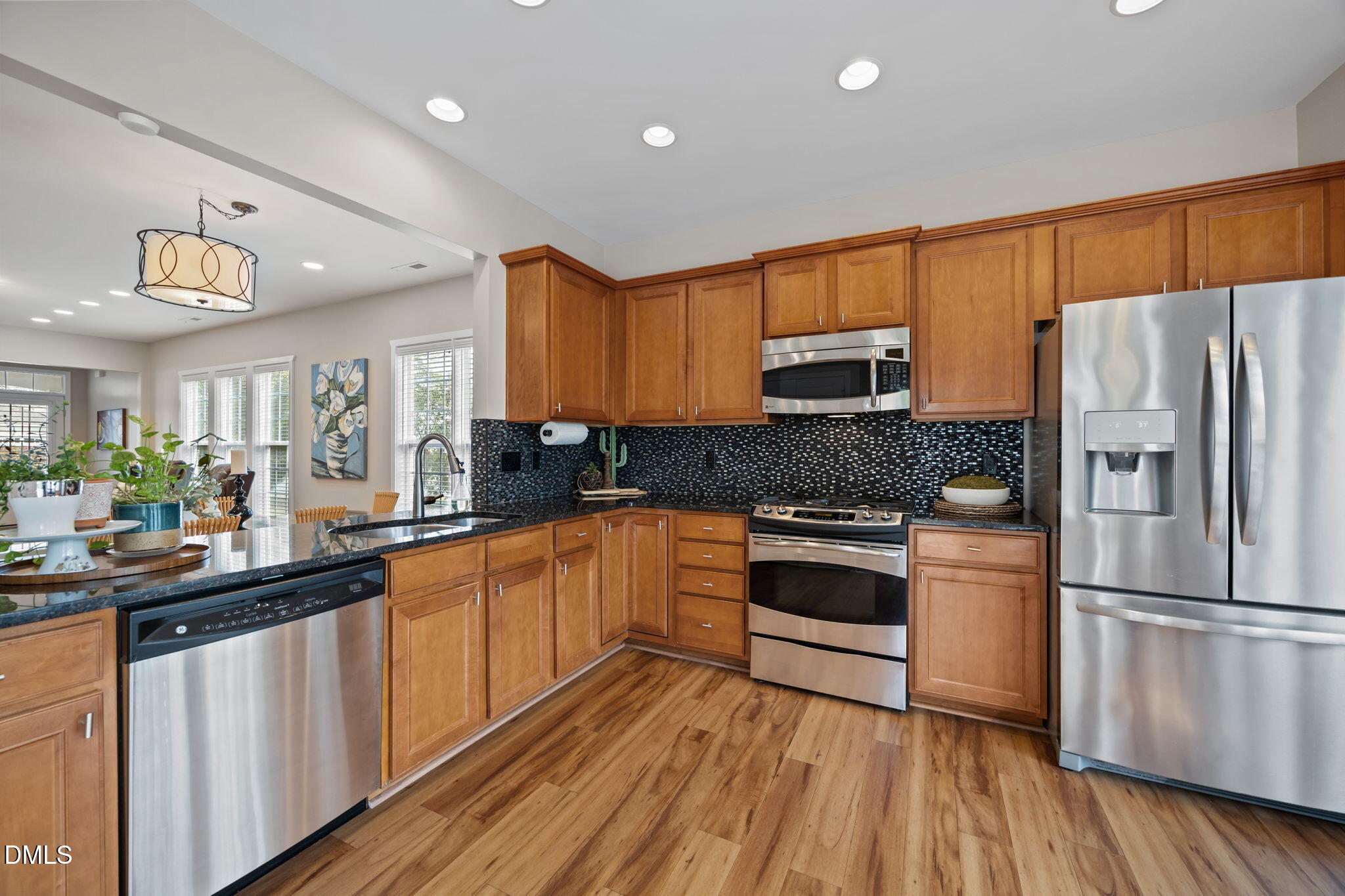 564 Tomkins Loop Cary, NC 27519 - Photo 14 of 36 Kitchen