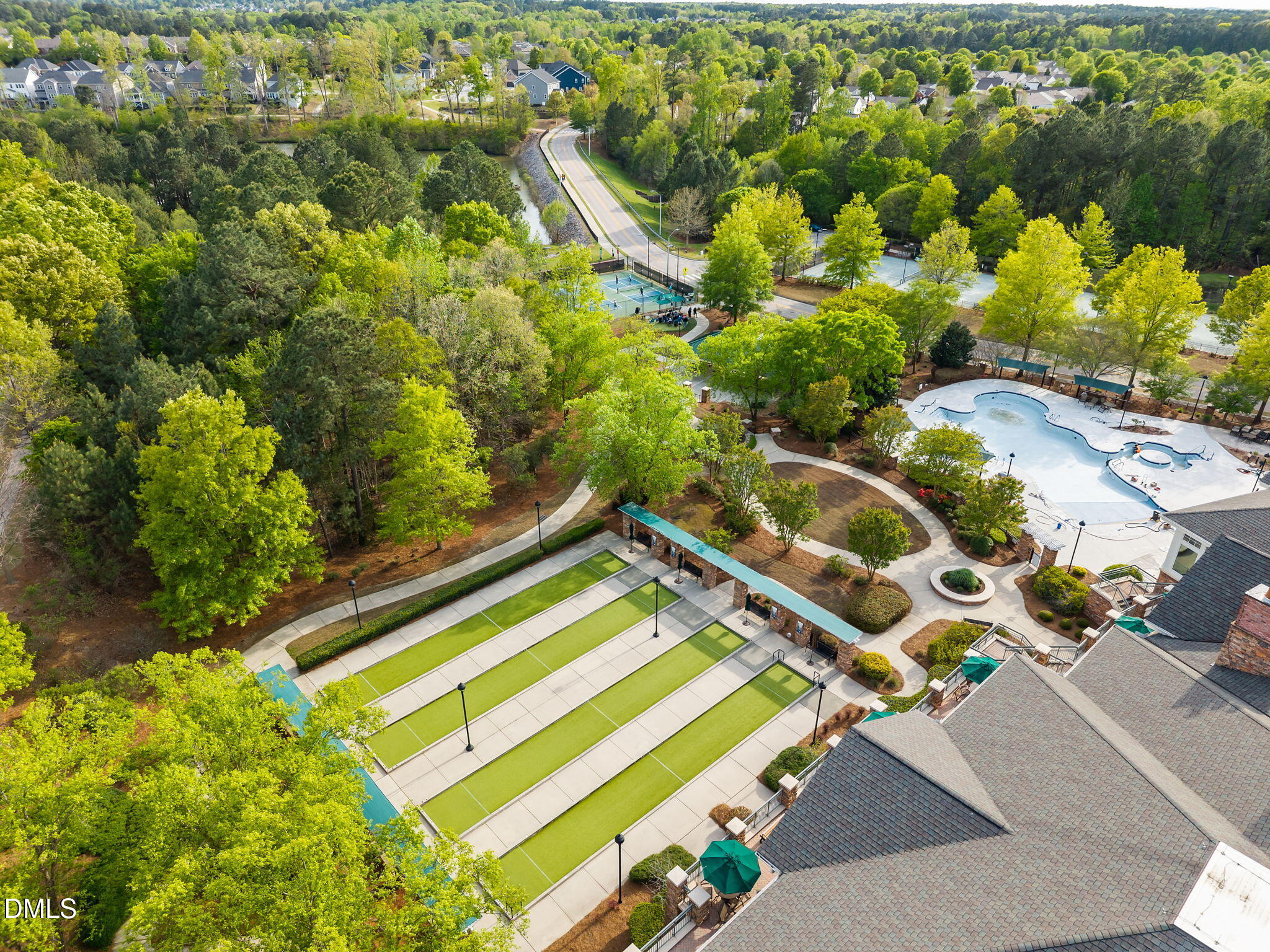 564 Tomkins Loop Cary, NC 27519 - Photo 32 of 36 Amenties