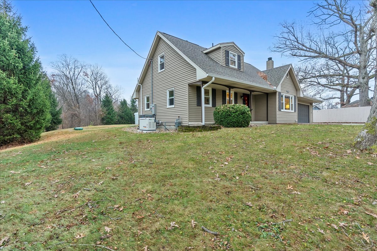 1501 Highway 150 Congerville, IL 61729 - Photo 38 of 49