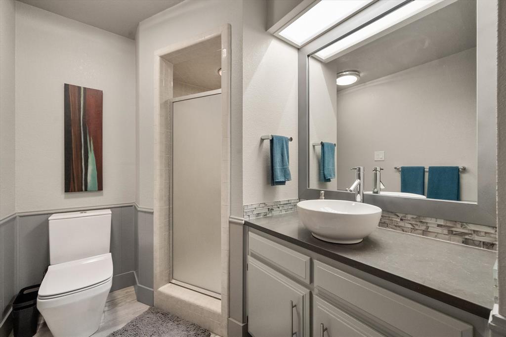 1422 Country Club Road Arlington, TX 76013 - Photo 31 of 40 Gallery Image 31