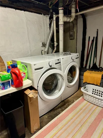 $1,950 | 1015 Genoa Street, Unit 2, Coral Gables, FL 33134