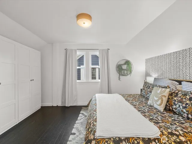 $649,950 | 1301 Oakes Avenue, Everett, WA 98201