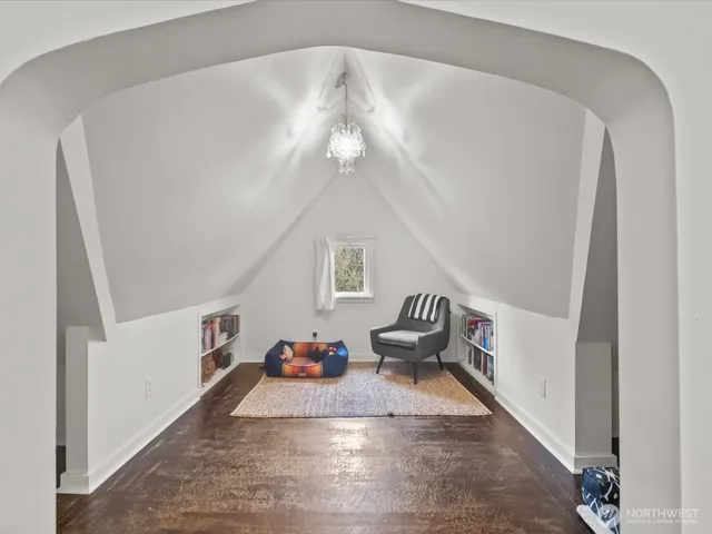 $649,950 | 1301 Oakes Avenue, Everett, WA 98201