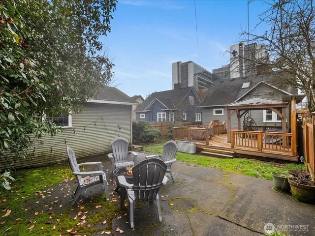 $649,950 | 1301 Oakes Avenue, Everett, WA 98201