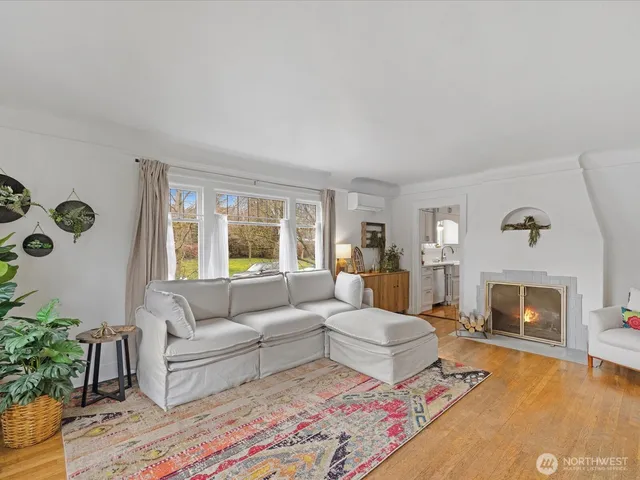 $649,950 | 1301 Oakes Avenue, Everett, WA 98201