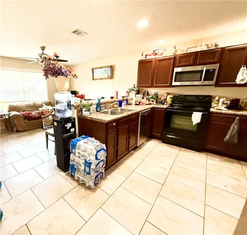 $250,000 | 387 Burton Street, Nahunta, GA 31553