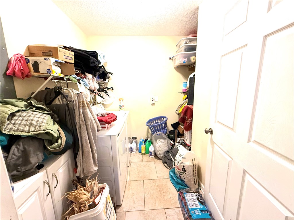 387 Burton Street Nahunta, GA 31553 - Photo 19 of 30 Laundry Room unit A