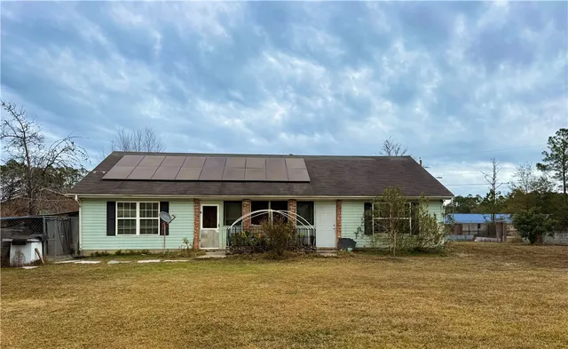 $250,000 | 387 Burton Street, Nahunta, GA 31553