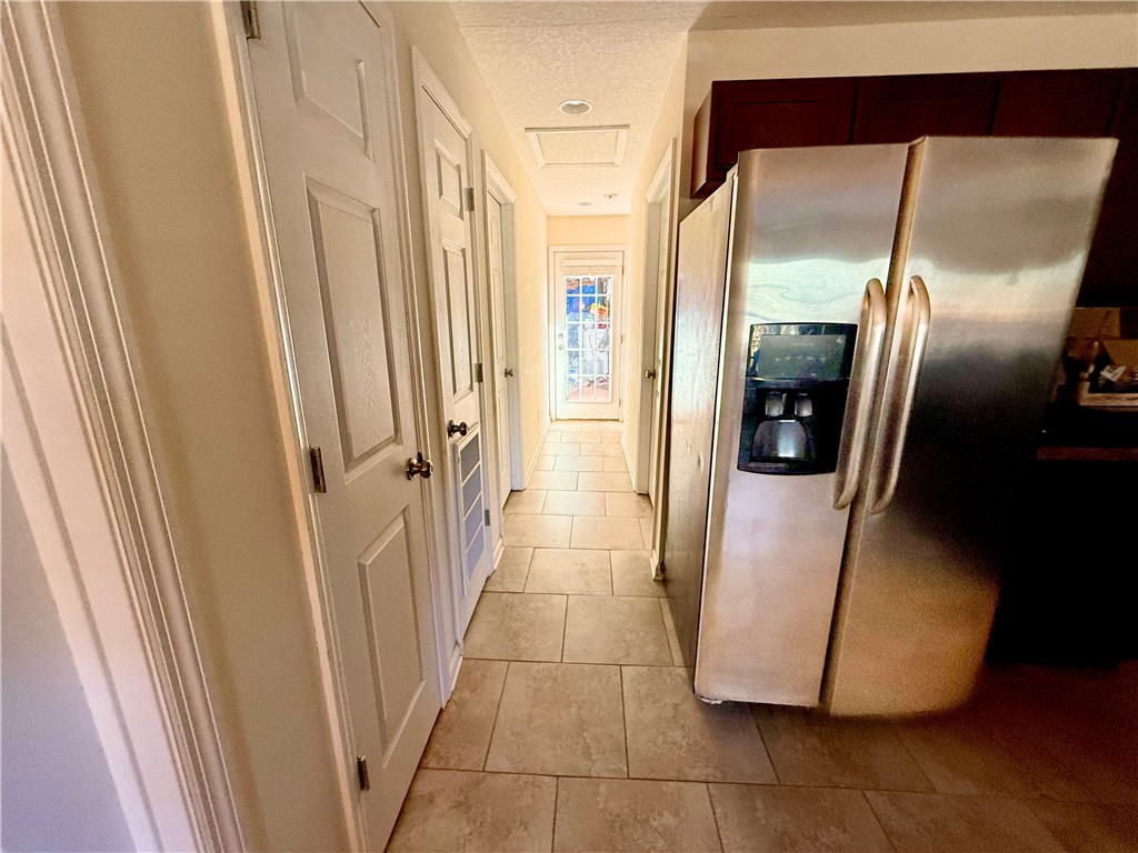 387 Burton Street Nahunta, GA 31553 - Photo 26 of 30 Kitchen unit B