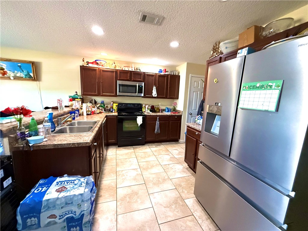 387 Burton Street Nahunta, GA 31553 - Photo 10 of 30 kitchen unit A