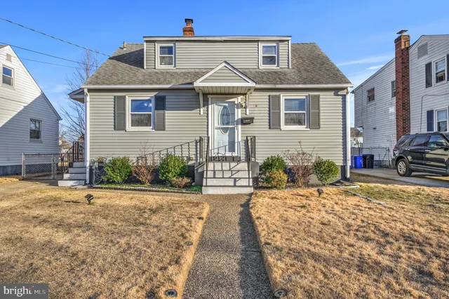 $320,000 | 213 Union Avenue, Bellmawr, NJ 08031