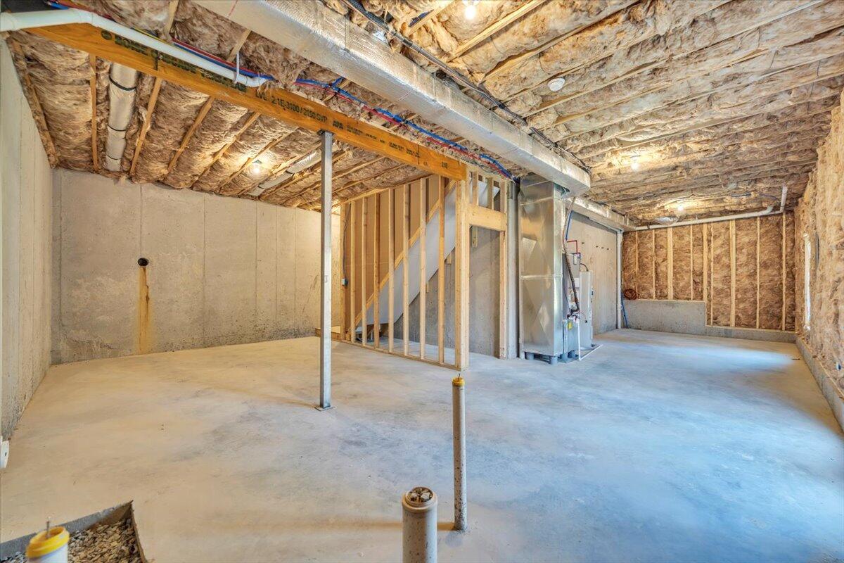 1107 Niagara Road Vinton, VA 24179 - Photo 24 of 25 24. Basement