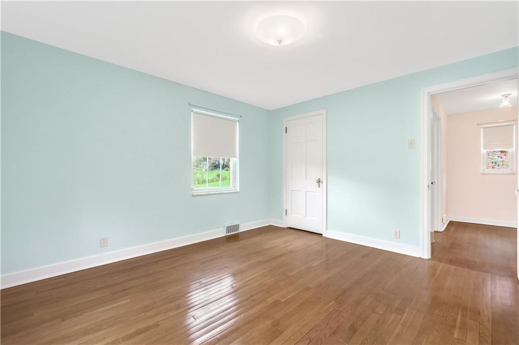 205 Navajo Road Pittsburgh, PA 15241 - Photo 11 of 17