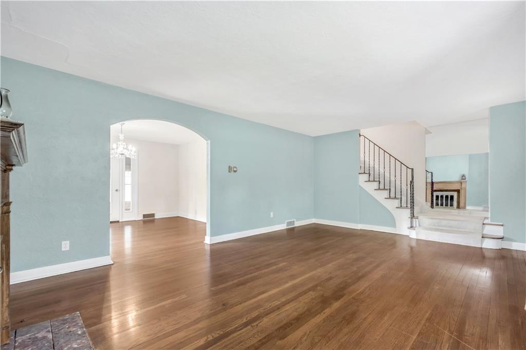 205 Navajo Road Pittsburgh, PA 15241 - Photo 3 of 17