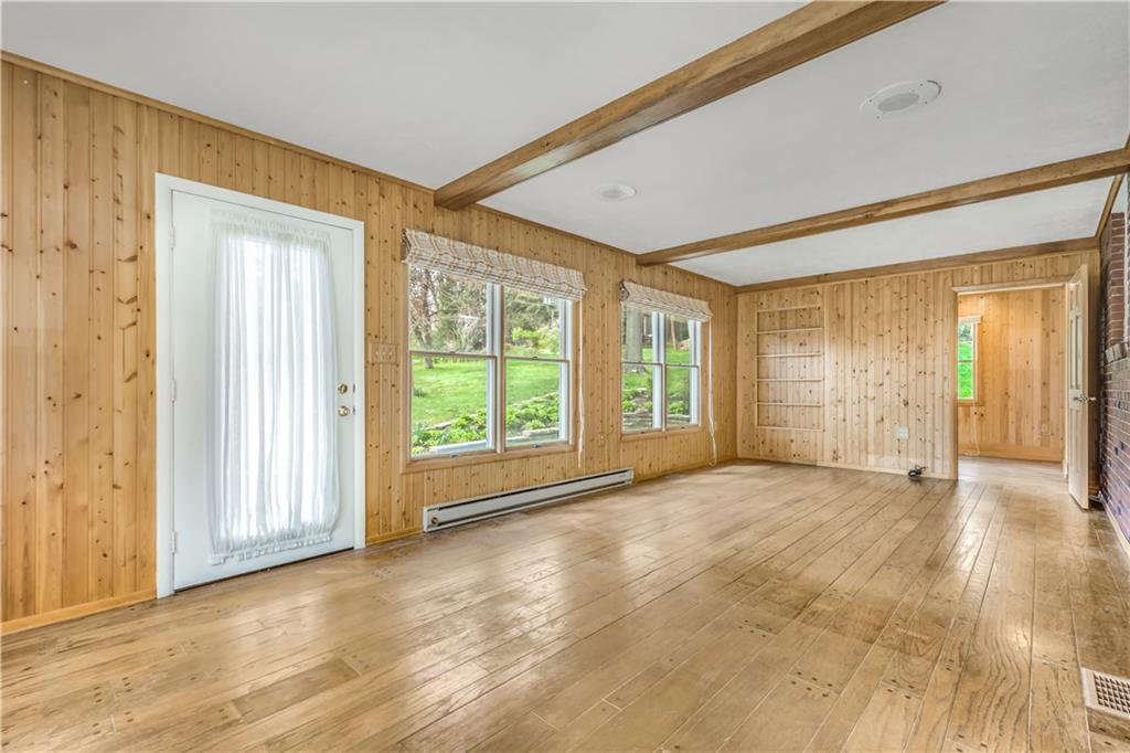 205 Navajo Road Pittsburgh, PA 15241 - Photo 7 of 17
