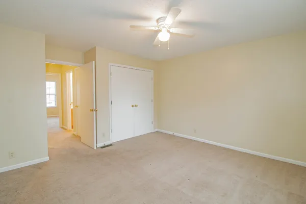 $850 | 117 Hickory Trace Road, Unit 4, Clarksville, TN 37040