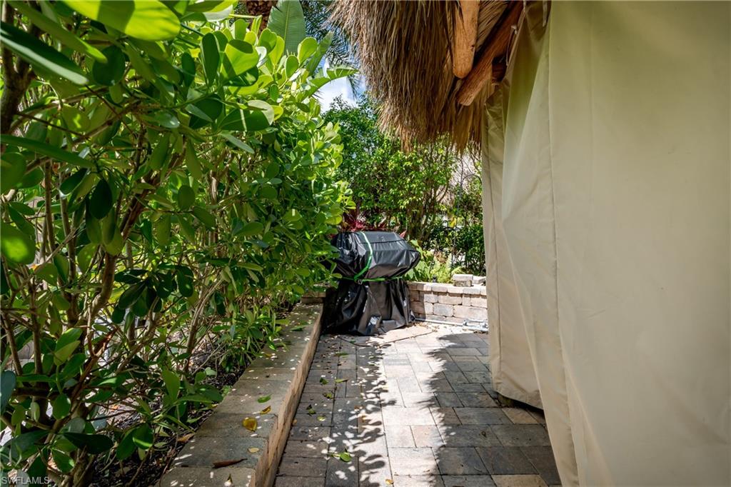 13573 Snapper Lane Naples, FL 34114 - Photo 17 of 47