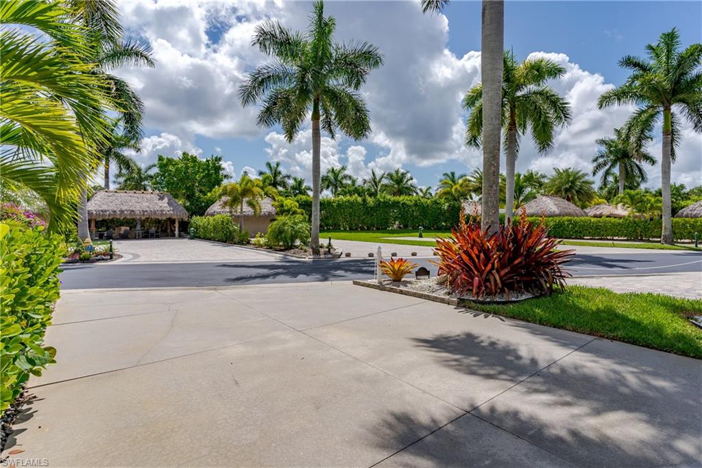 13573 Snapper Lane Naples, FL 34114 - Photo 27 of 47