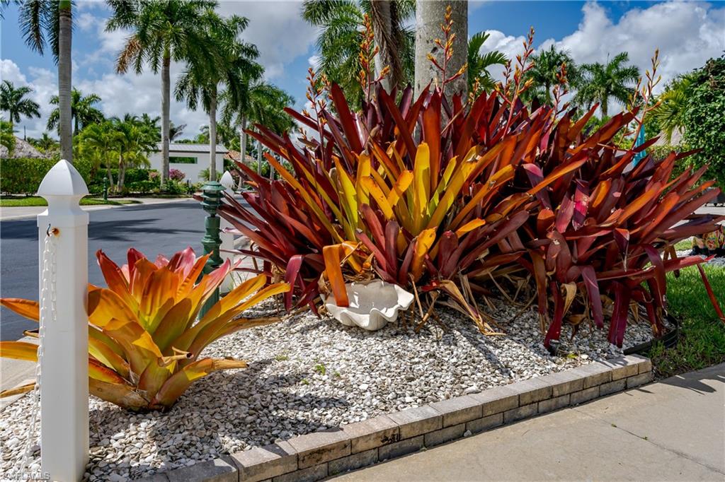 13573 Snapper Lane Naples, FL 34114 - Photo 31 of 47