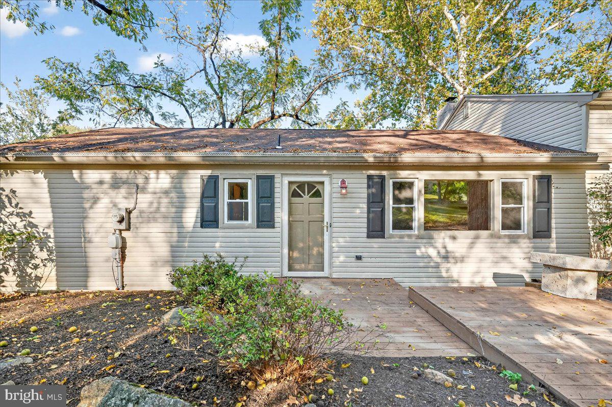 121 Midway Road Phoenixville, PA 19460 - Photo 2 of 55 121 MIDWAY RD