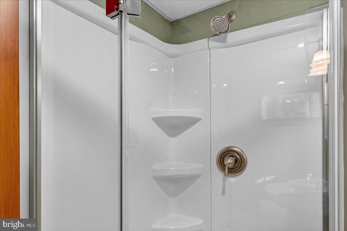 121 Midway Road Phoenixville, PA 19460 - Photo 34 of 55 In-law suite full bathroom