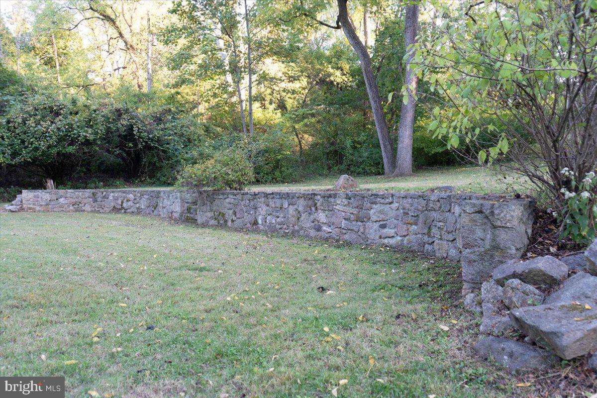 121 Midway Road Phoenixville, PA 19460 - Photo 51 of 55 Terraced yard section