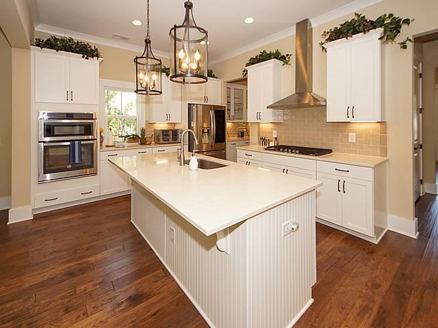 425 Woodspring Road Mount Pleasant, SC 29466 - Photo 3 of 40 11