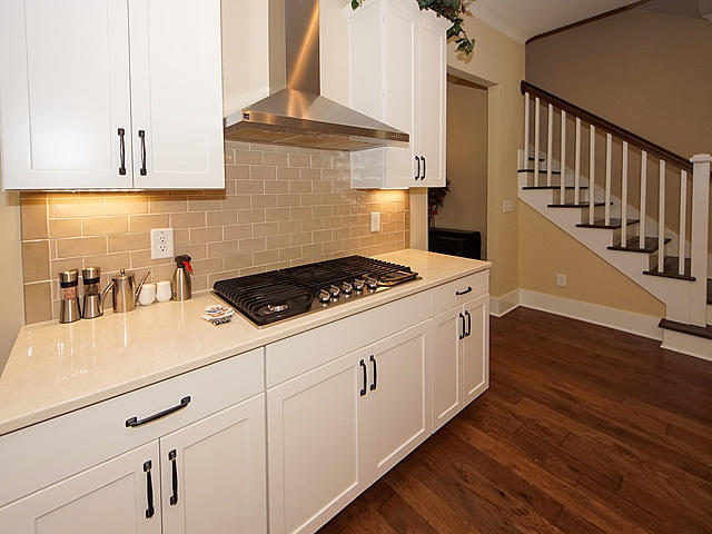 425 Woodspring Road Mount Pleasant, SC 29466 - Photo 9 of 40 09