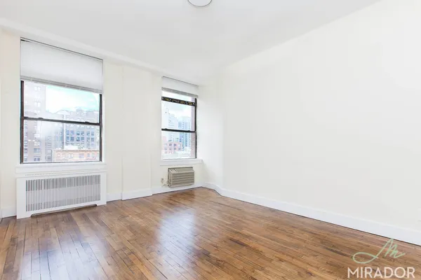 $3,700 | 304 East 20th Street, Unit 6H | Gramercy