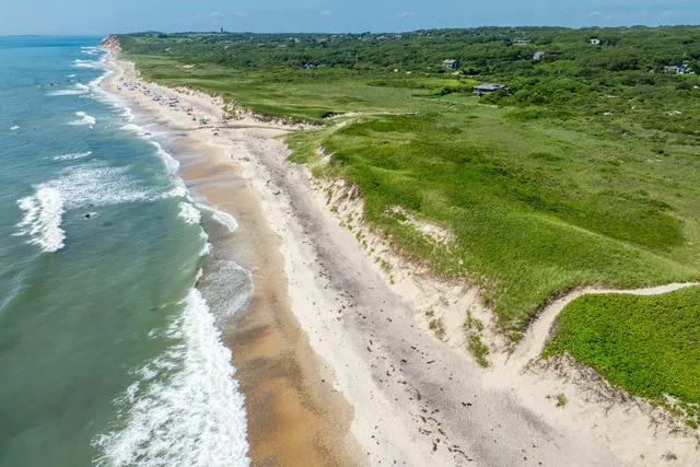 $389,000 | 0 Moshup Trail, Aquinnah, MA 02535