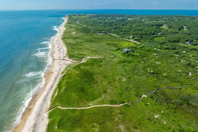 $389,000 | 0 Moshup Trail, Aquinnah, MA 02535