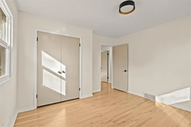 $289,900 | 6016 East 107th Terrace, Kansas City, MO 64134