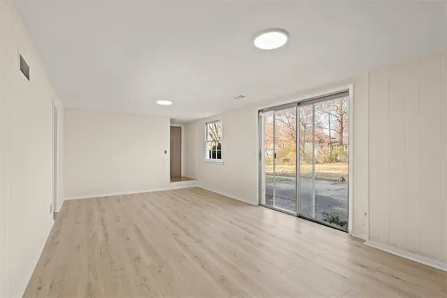 $289,900 | 6016 East 107th Terrace, Kansas City, MO 64134