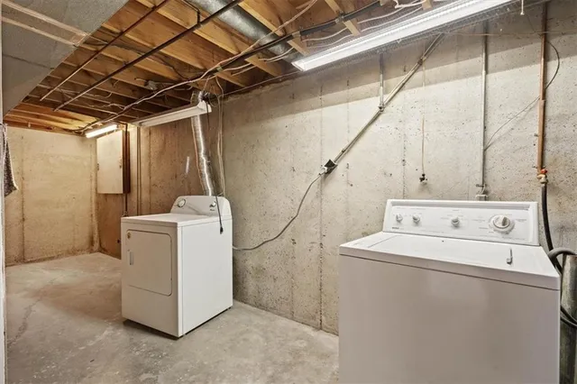 $289,900 | 6016 East 107th Terrace, Kansas City, MO 64134