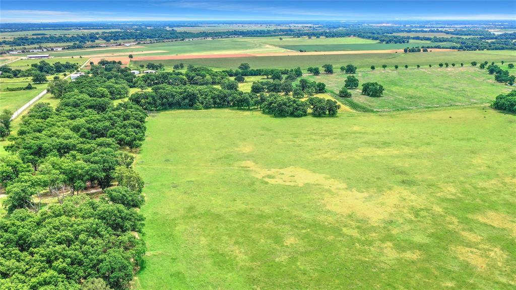 320 Elmore Road Denison, TX 75021 - Photo 10 of 29
