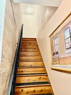 $1,895 | 105 Columbia Avenue, Unit 2, Jersey City, NJ 07307