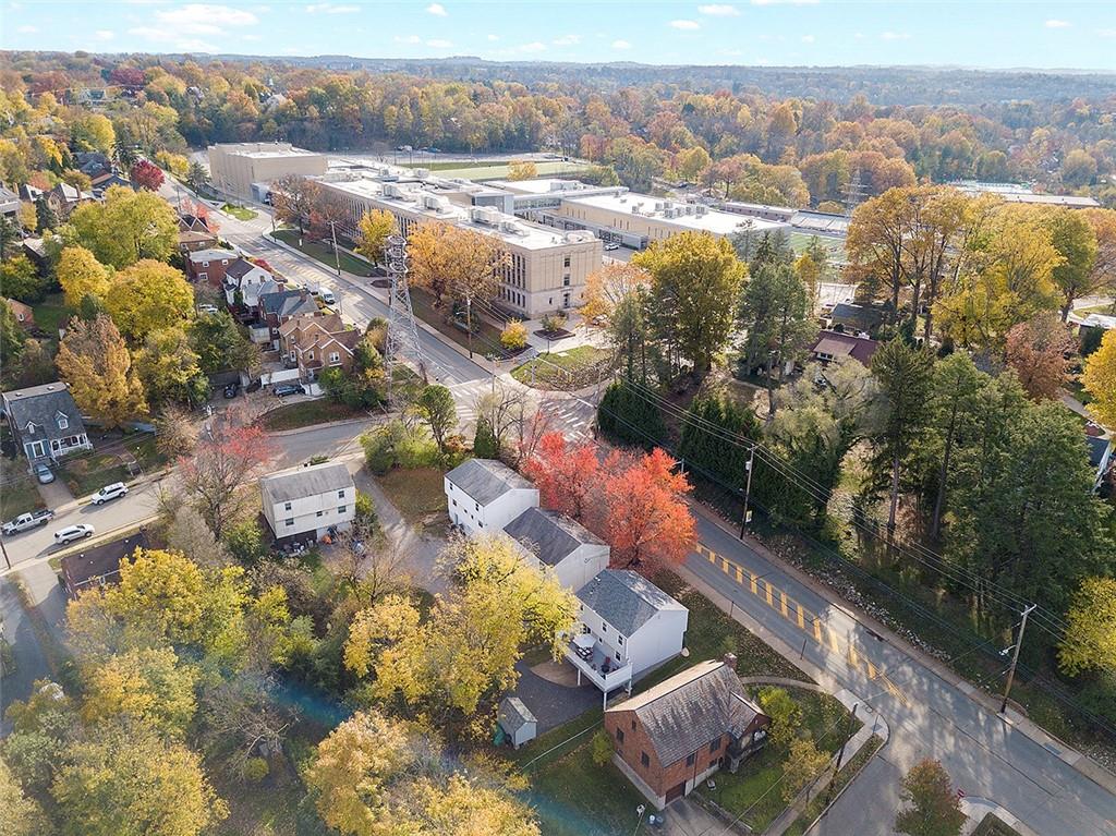 196 Cochran Road Pittsburgh, PA 15228 - Photo 24 of 25 a view of city and mountain