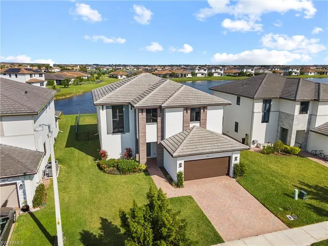 $595,000 | 5032 Frattina St Avenue, Immokalee, FL 34142