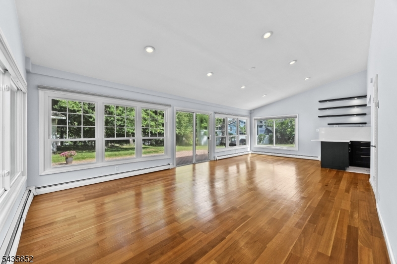 15 Nestro Road West Orange, NJ 07052 - Photo 7 of 33