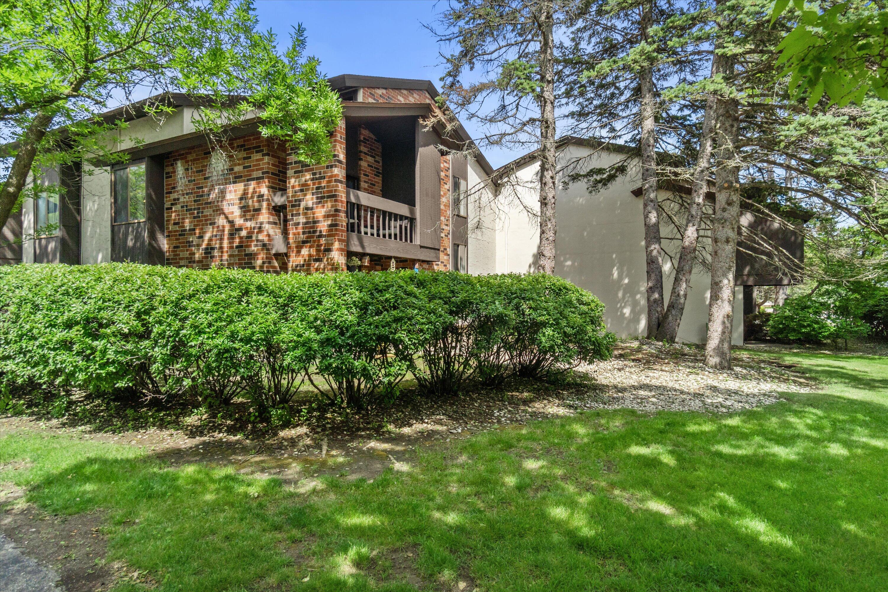 2430 Good Hope Road, Unit 43 Glendale, WI 53209 - Photo 30 of 30 31-DSC06332