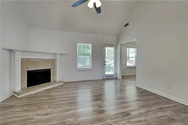 $2,050 | 4206 Shoreside Circle Southwest, Snellville, GA 30039